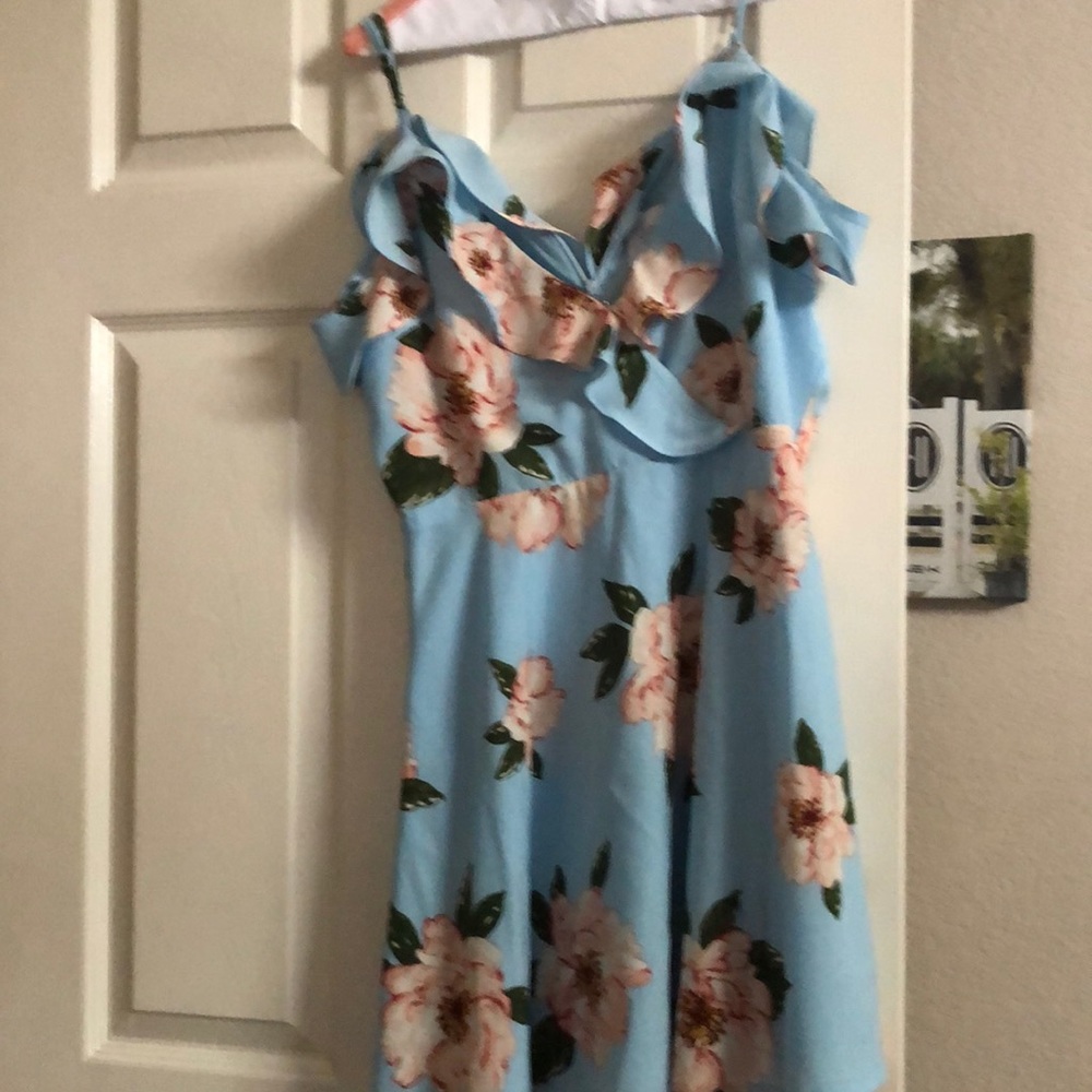 Flower dress - without tags NEVER WORN